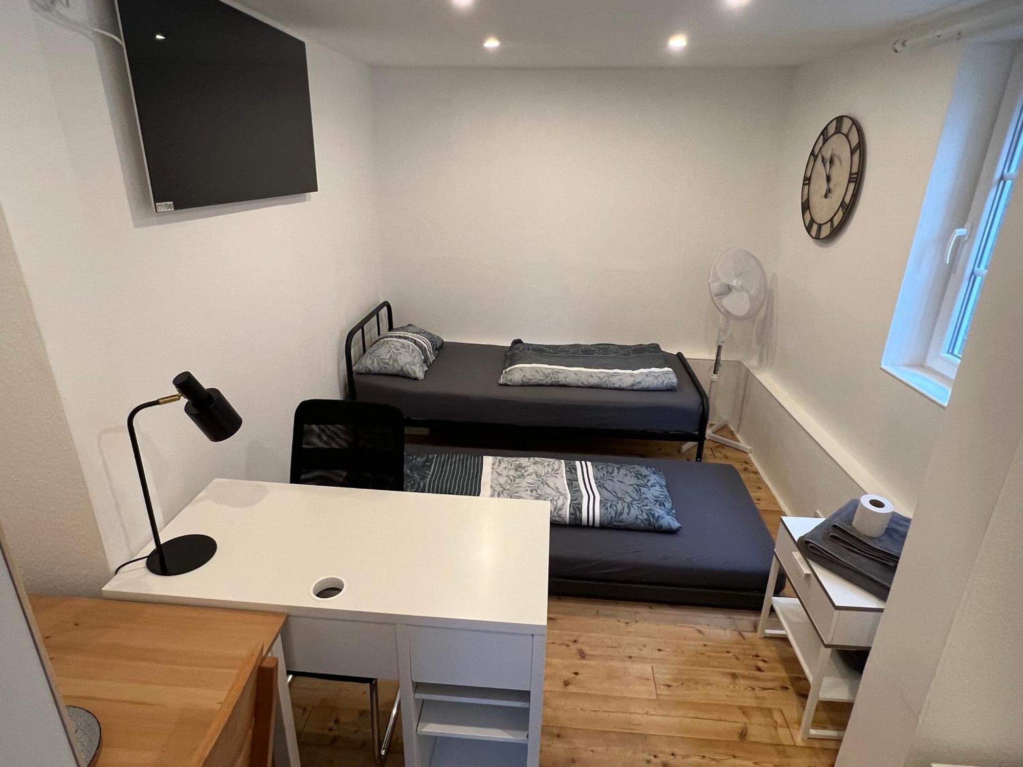 Mehrere Zimmer In Erster Lage 锡根 外观 照片