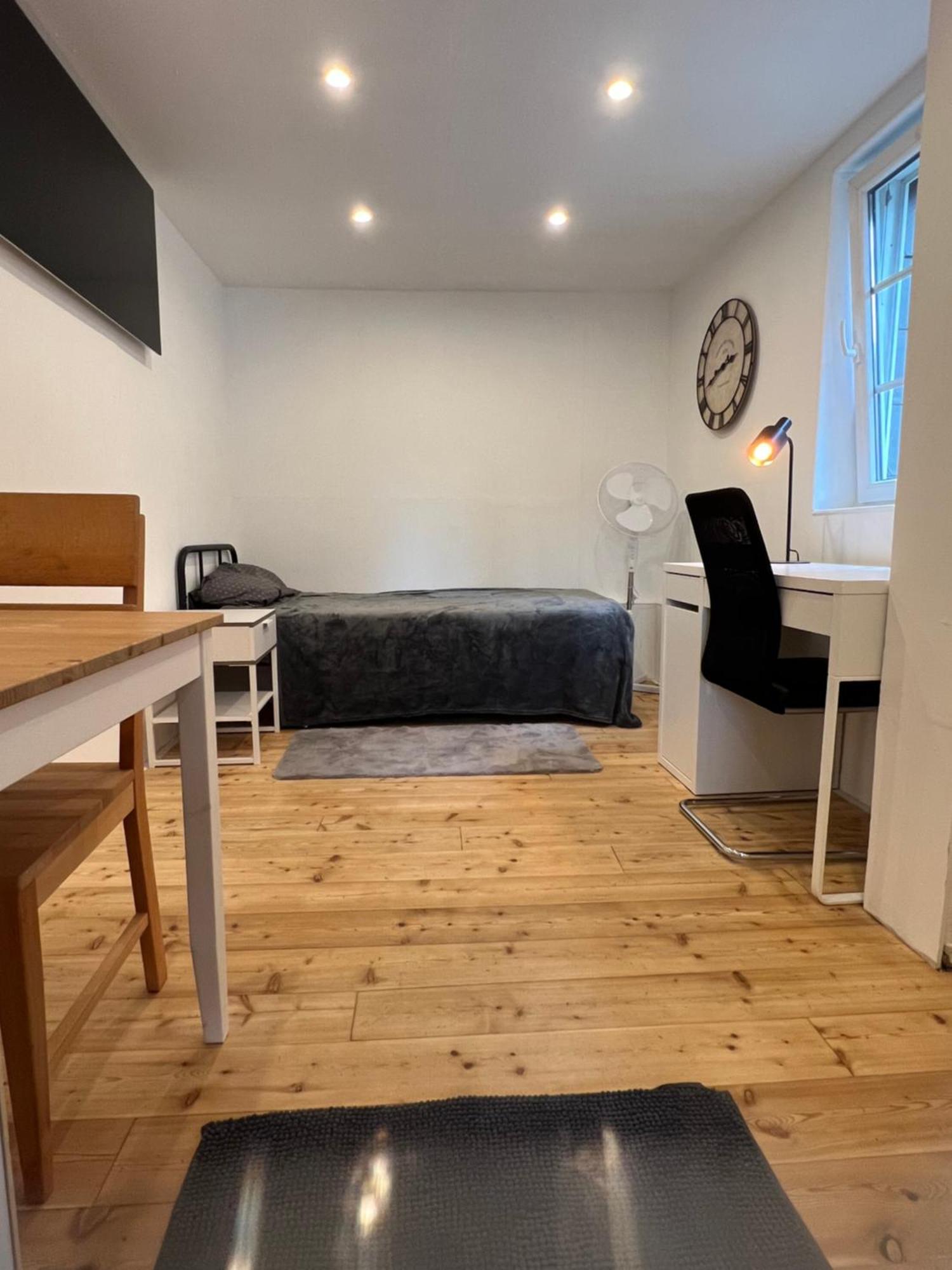 Mehrere Zimmer In Erster Lage 锡根 外观 照片