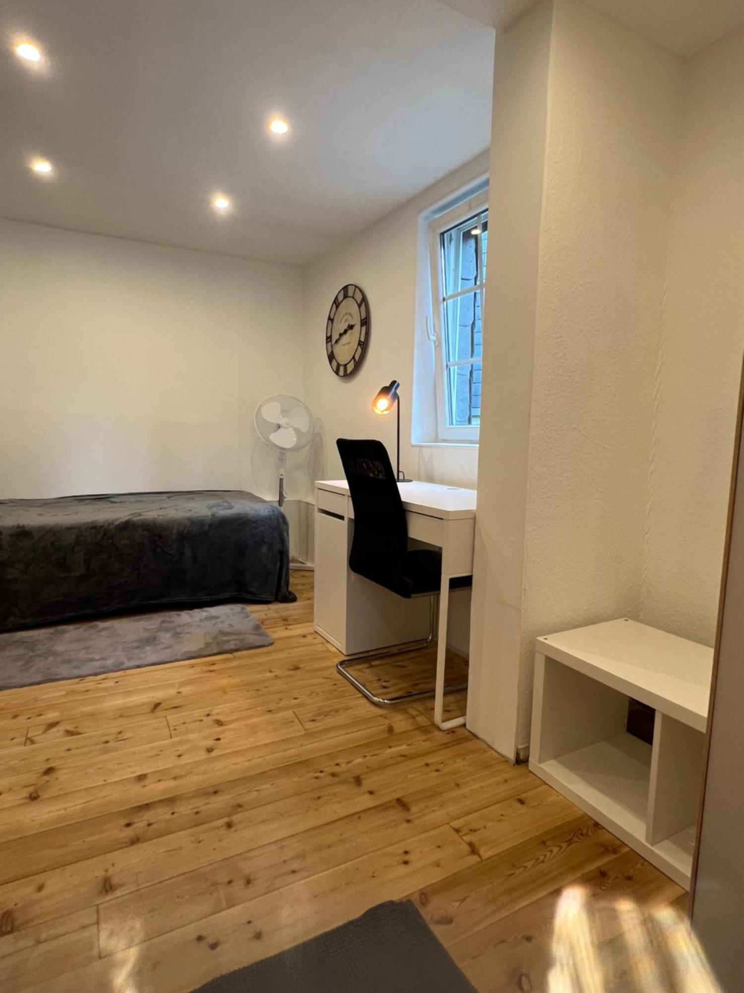 Mehrere Zimmer In Erster Lage 锡根 外观 照片