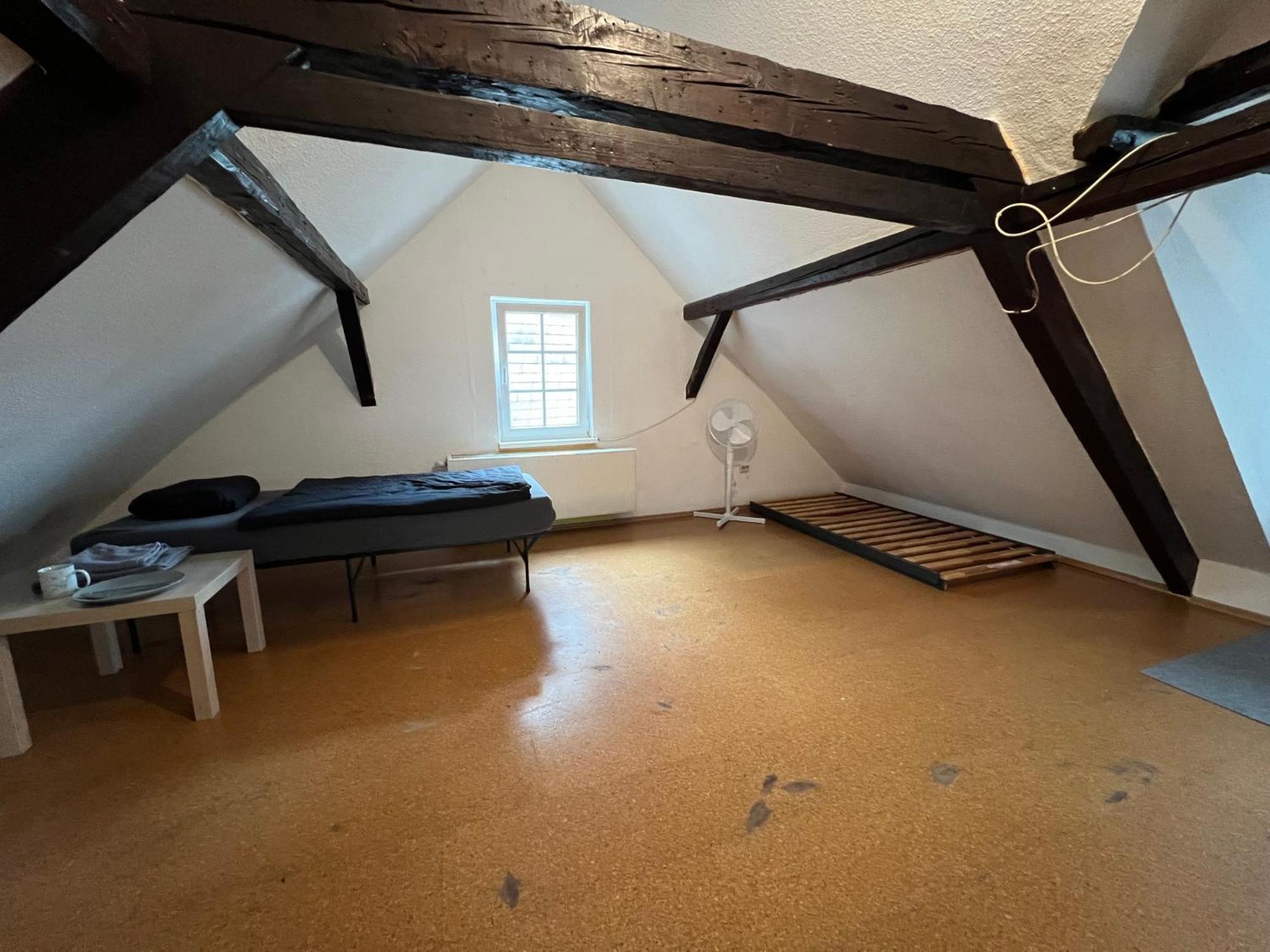Mehrere Zimmer In Erster Lage 锡根 外观 照片